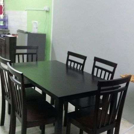 Baiti Homestay غامبانغ المظهر الخارجي الصورة