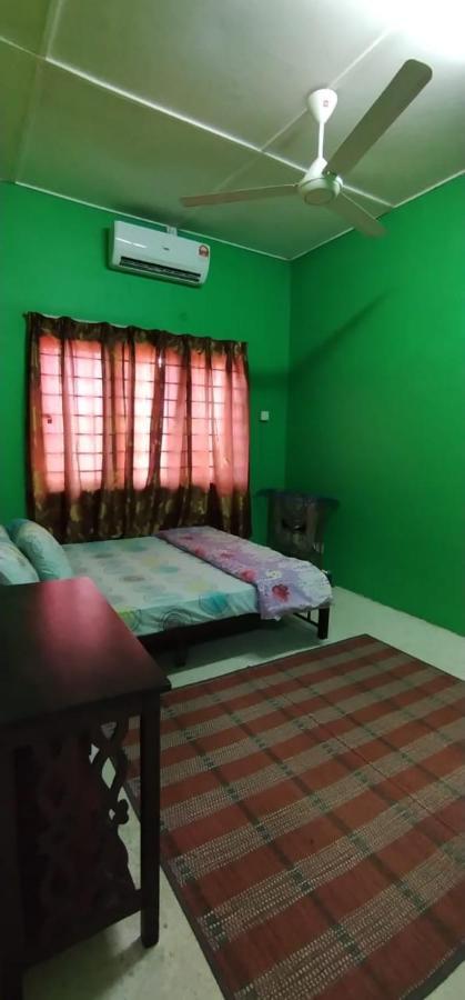 Baiti Homestay غامبانغ المظهر الخارجي الصورة