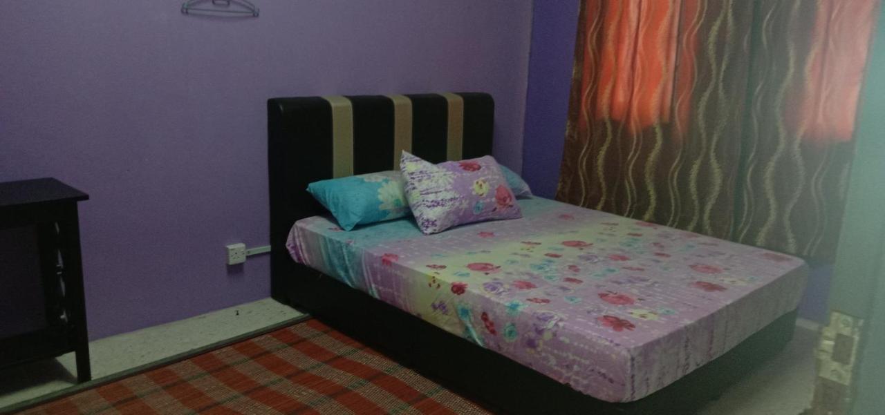 Baiti Homestay غامبانغ المظهر الخارجي الصورة
